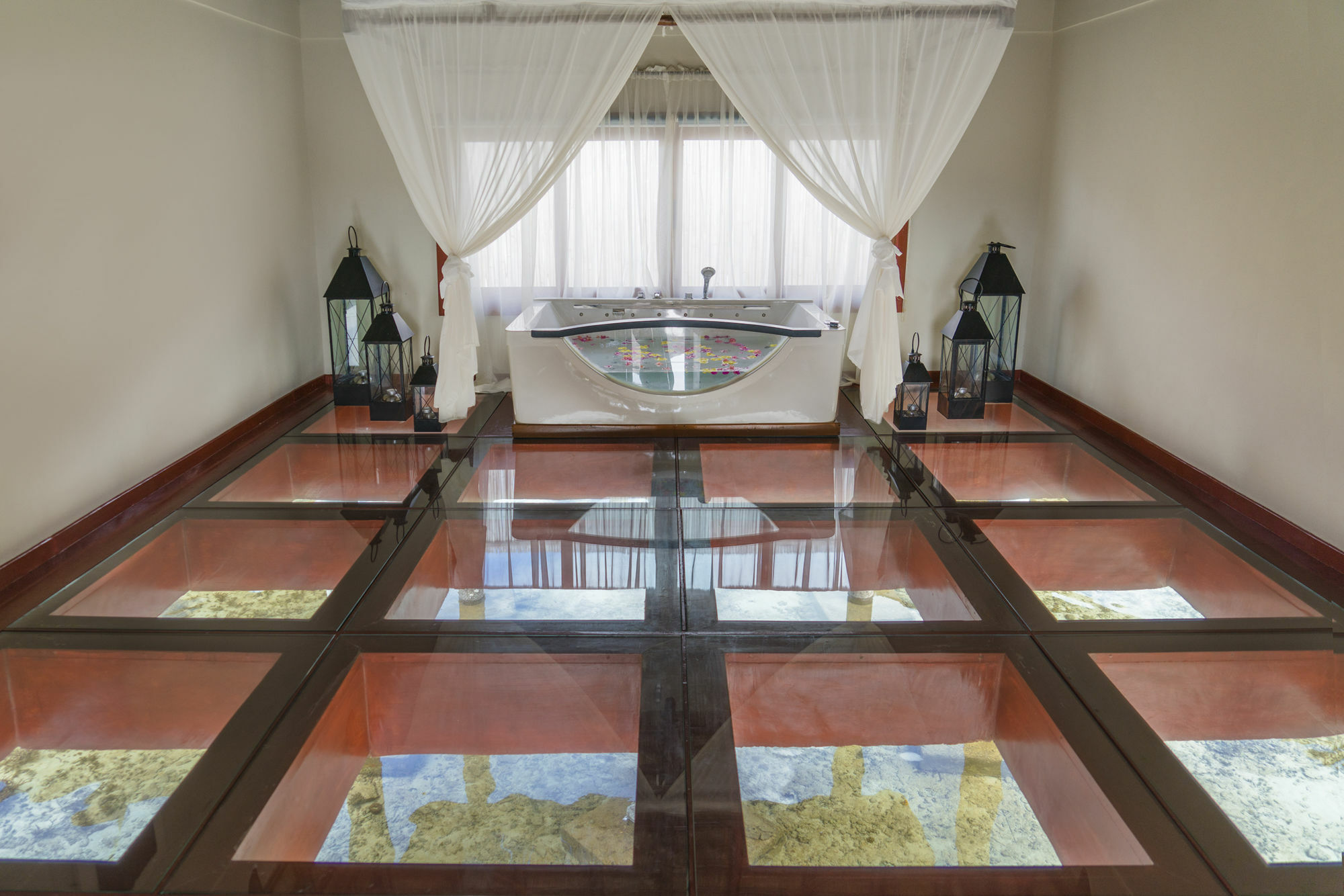 Huma Island Resort And Spa Busuanga Exterior photo